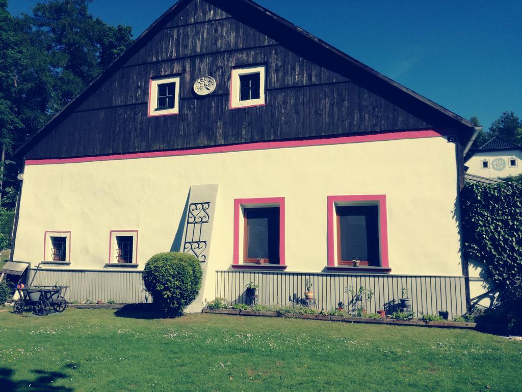 apartmán ve mlejně Nova Bystrice Exterior foto