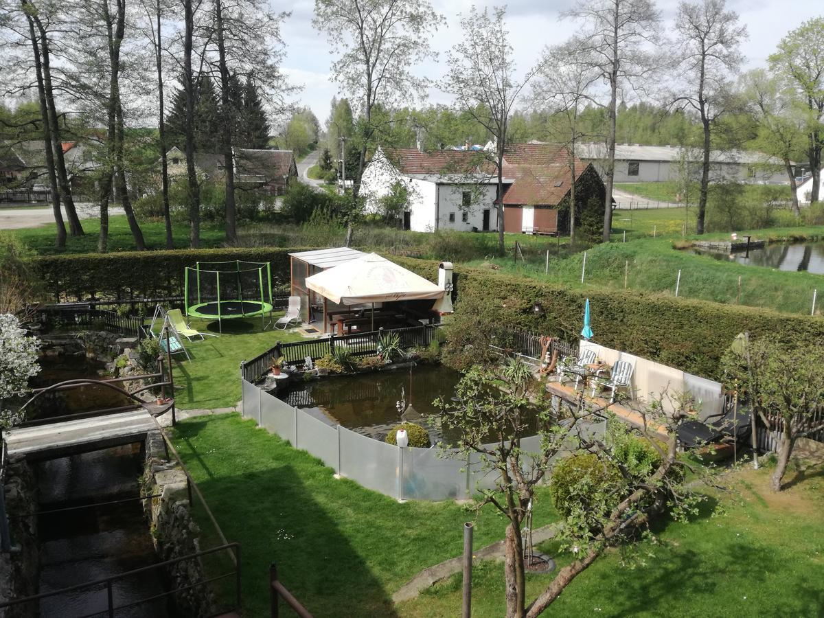 apartmán ve mlejně Nova Bystrice Exterior foto